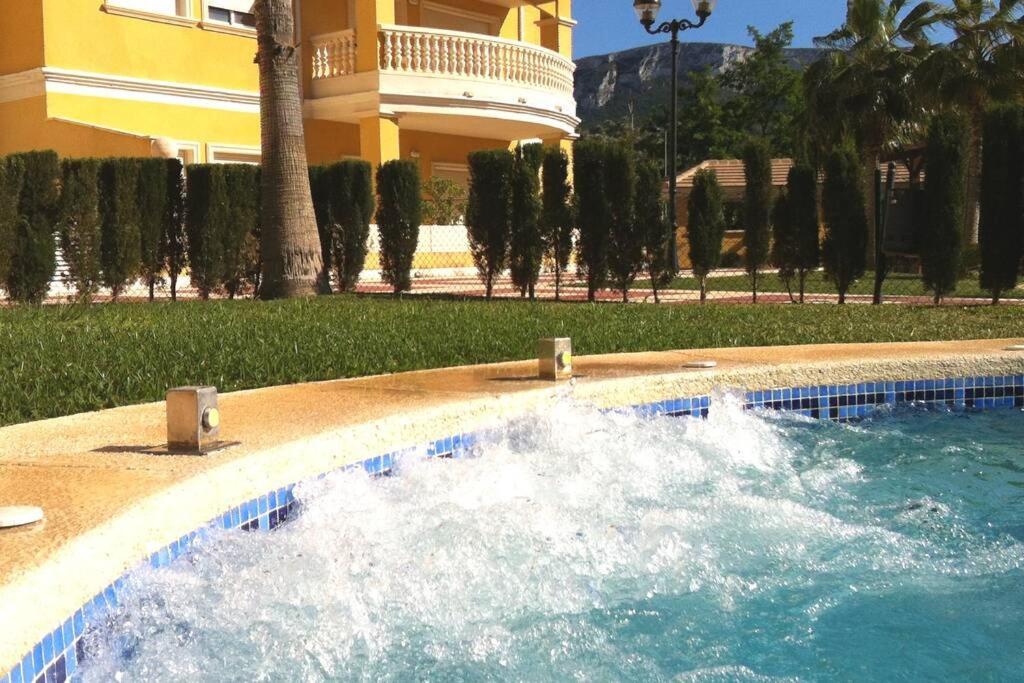 Lovely Apartment Denia, Piscina, Jacuzzi, Padel, Parking Exterior foto