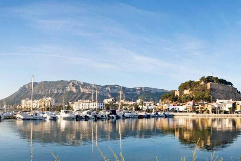 Lovely Apartment Denia, Piscina, Jacuzzi, Padel, Parking Exterior foto